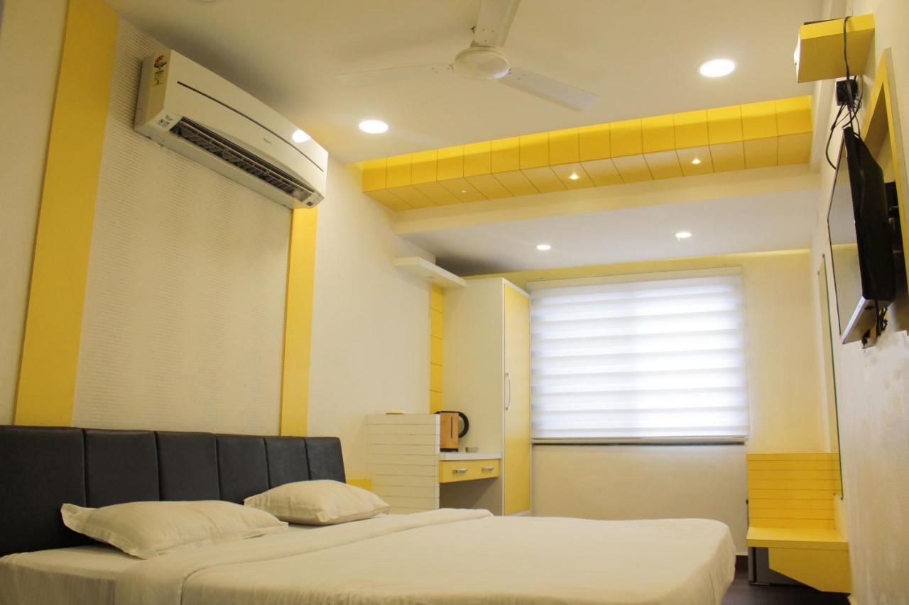 Hotel Maa Sharda Indore Luaran gambar