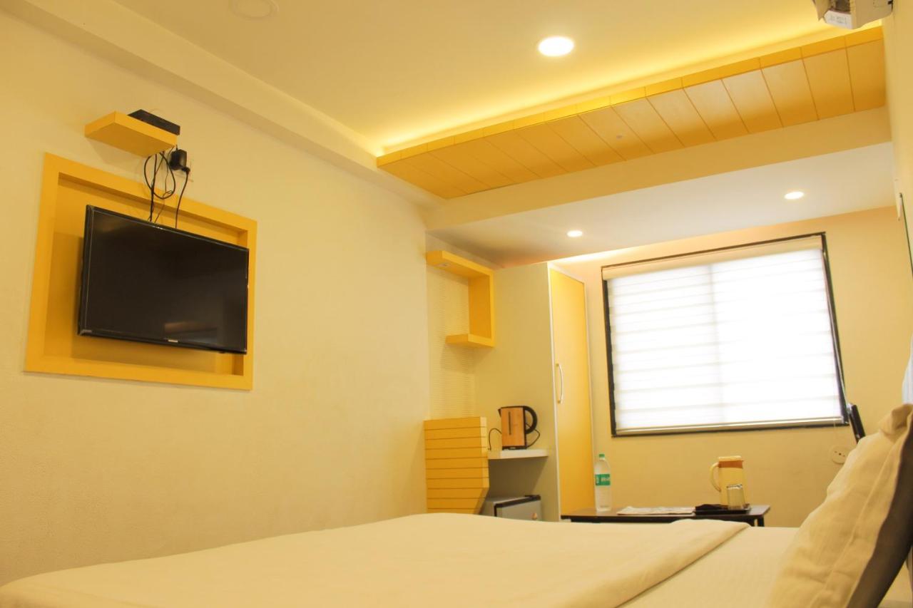 Hotel Maa Sharda Indore Luaran gambar